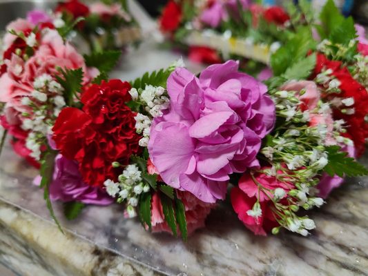 Aloha Island Lei and Floral by null