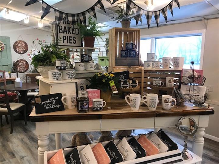 JOHNSON’S GREENHOUSES 447 S Governors Hwy, Peotone, Illinois