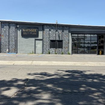 NorthSide window Tinting & Car Wraps - The shop - Auto Glass Services Near Me - Sacramento, California NorthSide window Tinting & Car Wraps - The shop - Auto Glass Services Near Me - Sacramento, California