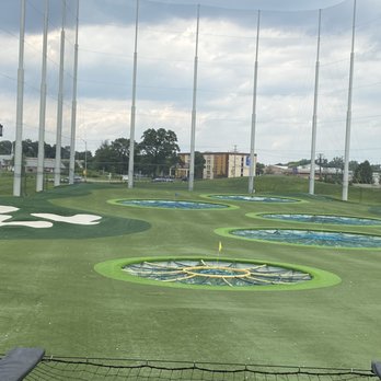 Topgolf - New American Near Me - Oxon Hill, Maryland