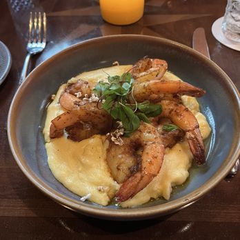 Tiffins Restaurant - Shrimp & Grits - New American Near Me - Lake Buena Vista, Florida Tiffins Restaurant - Shrimp & Grits - New American Near Me - Lake Buena Vista, Florida