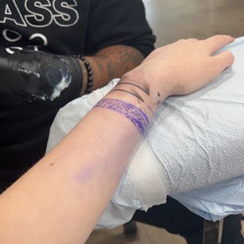 Surrender Tattoo & Piercing - Stencil, badly placed/corrected - Tattoo Near Me - Santa Monica , California