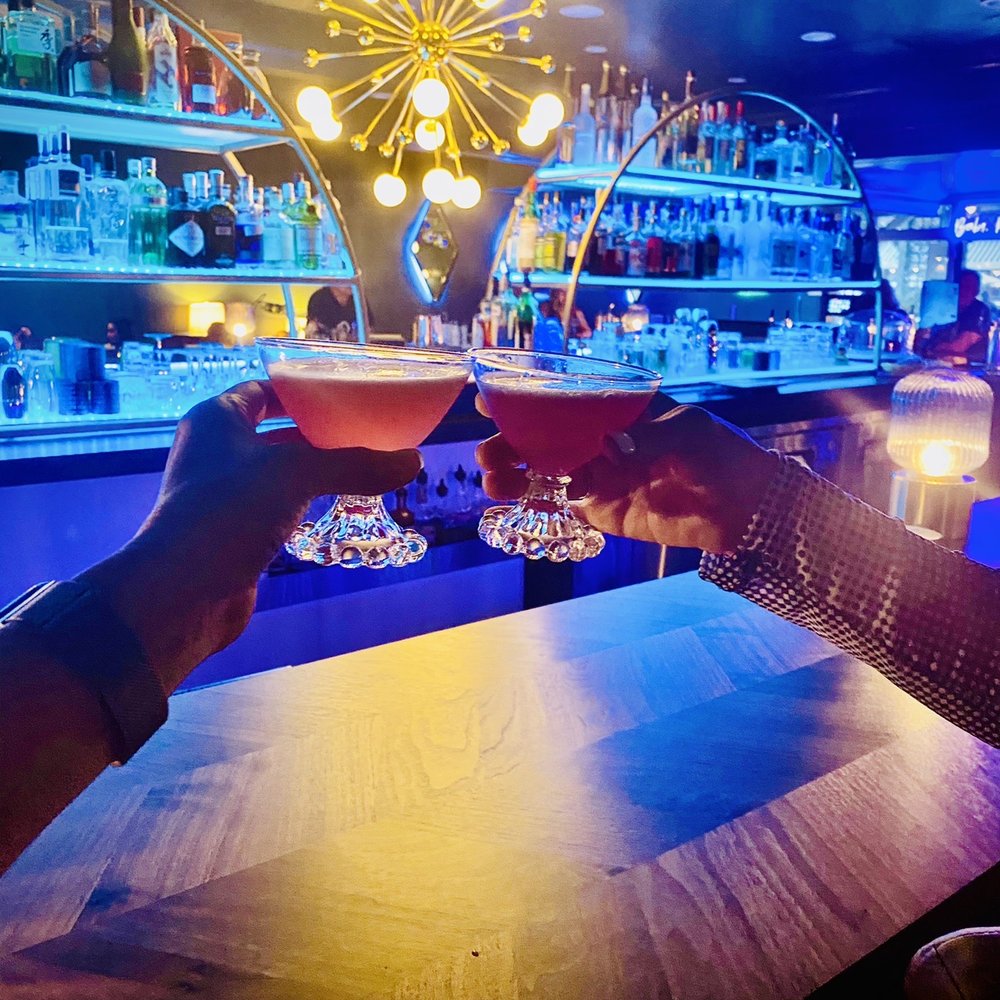 Middle 8 - Andromedas love - Cocktail Bars Near Me - Pleasanton, California