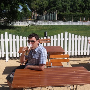 Park Sanssouci - Breakfast of champions.  Beer. - Landmarks & Historical Buildings Near Me - Potsdam, BB