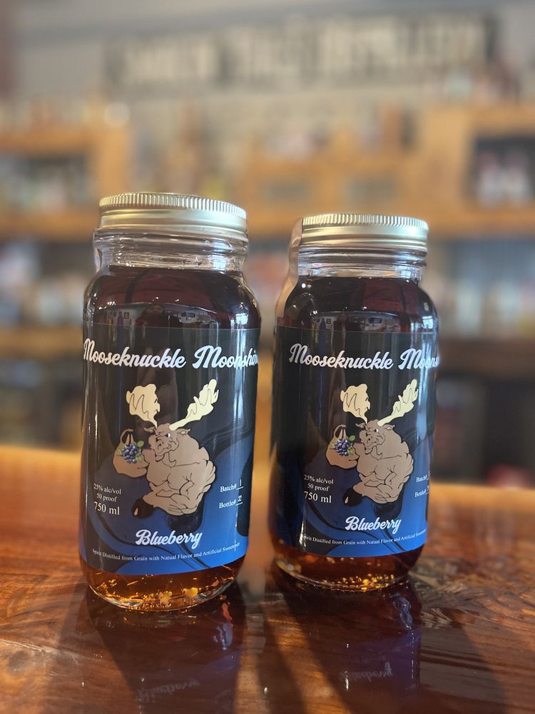 Smokin’ Tails Distillery