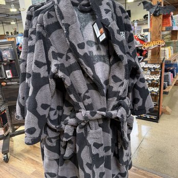 Huntington Beach Harley-Davidson - Something nice and cozy - Motorcycle Gear Near Me - Westminster, California