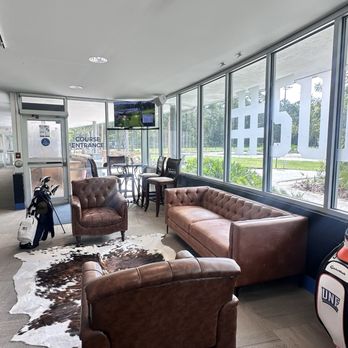 UNF Golf Complex - Clubhouse - Golf Lessons Near Me - Jacksonville, Florida UNF Golf Complex - Clubhouse - Golf Lessons Near Me - Jacksonville, Florida
