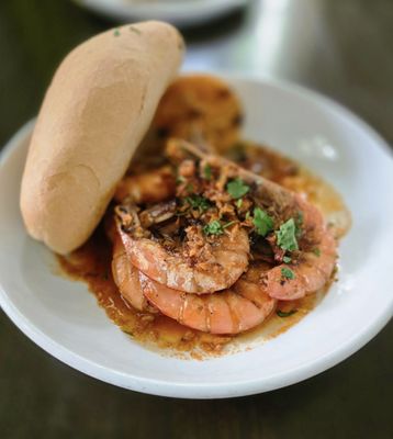 The Country Club by null