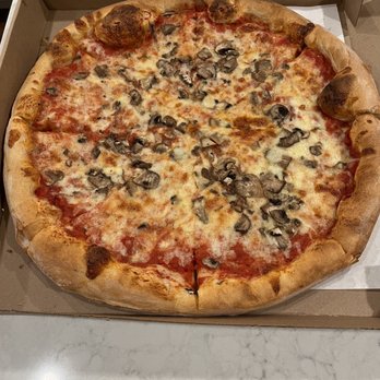 Uncle Frank's Pizza - A "mushroom" pizza with barely any mushrooms. - Pizza Near Me - Dumont, New Jersey
