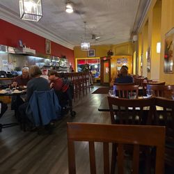 Simply Thai - Nice little place in downtown