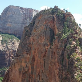 Angel's Landing - If you zoom, you can see the climbers! - Hiking Near Me - Springdale, Utah Angel's Landing - If you zoom, you can see the climbers! - Hiking Near Me - Springdale, Utah
