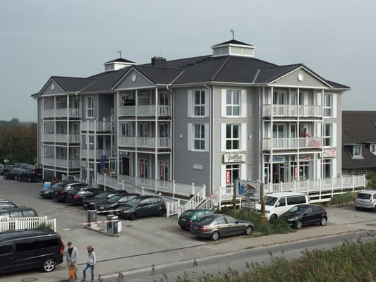 Beach Motel by null