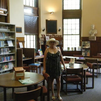 Peace Dale Library - You meet some scruffy people in these libraries - Libraries Near Me - South Kingstown, Rhode Island Peace Dale Library - You meet some scruffy people in these libraries - Libraries Near Me - South Kingstown, Rhode Island