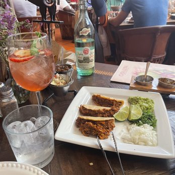 Casa Luna - Taco de Chilorio were delicious! And filling, I didn't finish them. - Mexican Near Me - Tlaquepaque, JAL