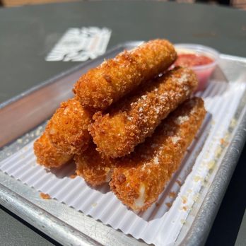 Underground Pizza - Mozzarella Sticks - Pizza Near Me - Baltimore, Maryland