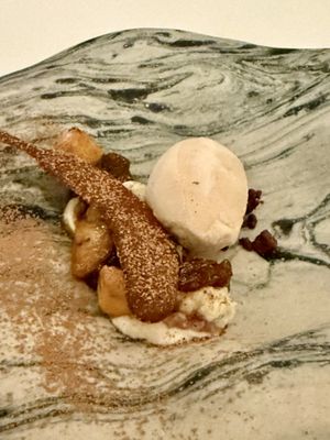 Halekulani Okinawa by null