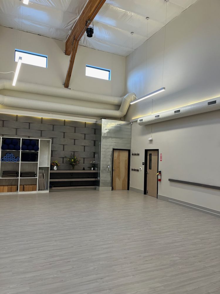 Park Boulevard Yoga Center Logo