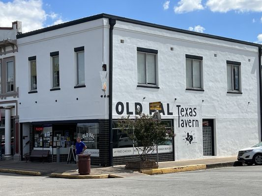 Old Pal Texas Tavern by null