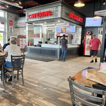 Portillo's Arlington - Hot Dogs Near Me - Arlington, Texas Portillo's Arlington - Hot Dogs Near Me - Arlington, Texas