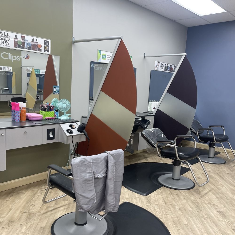 Great Clips - Interior - Hair Salons Near Me - Tulsa, Oklahoma Great Clips - Interior - Hair Salons Near Me - Tulsa, Oklahoma