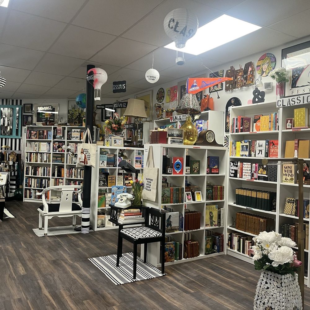 The Village Bookworm - Bookstores Near Me - Cincinnati, Ohio The Village Bookworm - Bookstores Near Me - Cincinnati, Ohio