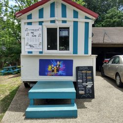 K&W Unique Sno Cones