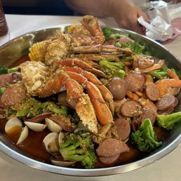 Combo 3 plus 1lb broccoli and extra 1/2 lb sausage. Garlic butter, level hot spicy Combo 3 plus 1lb broccoli and extra 1/2 lb sausage. Garlic butter, level hot spicy