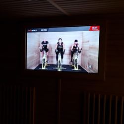 HOTWORX - Midland - 3D training. Hot cycle