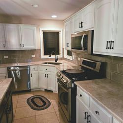 Against The Grain Flooring And Remodeling
