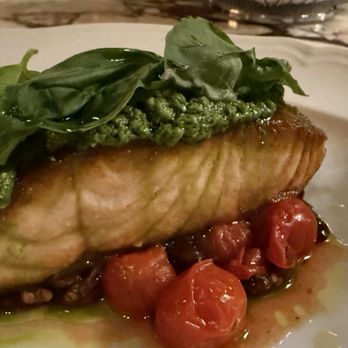 Contessa - Boston - Salmon allá Portofino - Italian Near Me - Boston, Massachusetts Contessa - Boston - Salmon allá Portofino - Italian Near Me - Boston, Massachusetts