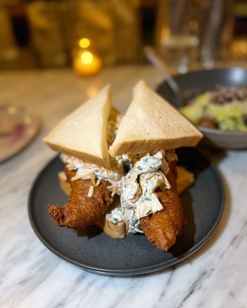 SCOTCH LODGE Updated August 2024 656 Photos & 206 Reviews 215 SE