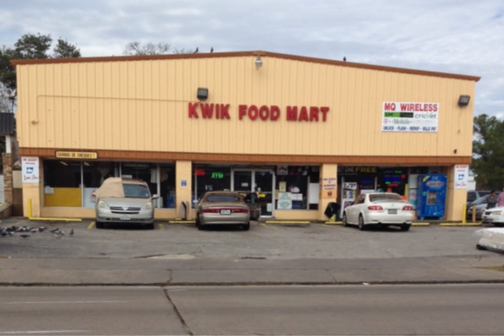 KWIK FOOD MART Updated June 2024 8702 Beechnut St, Houston, Texas