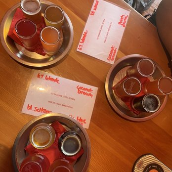 Public Coast Brewing - 3 beer flights - American Near Me - Cannon Beach, Oregon Public Coast Brewing - 3 beer flights - American Near Me - Cannon Beach, Oregon