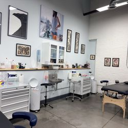 Fortune Teller Tattoo - Work station