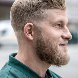 The Sporting Life - Classic Haircut and Beardtrim