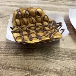 Bubble waffle with Nutella Bubble waffle with Nutella
