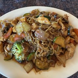 Yaki Soba with Chicken Yaki Soba with Chicken
