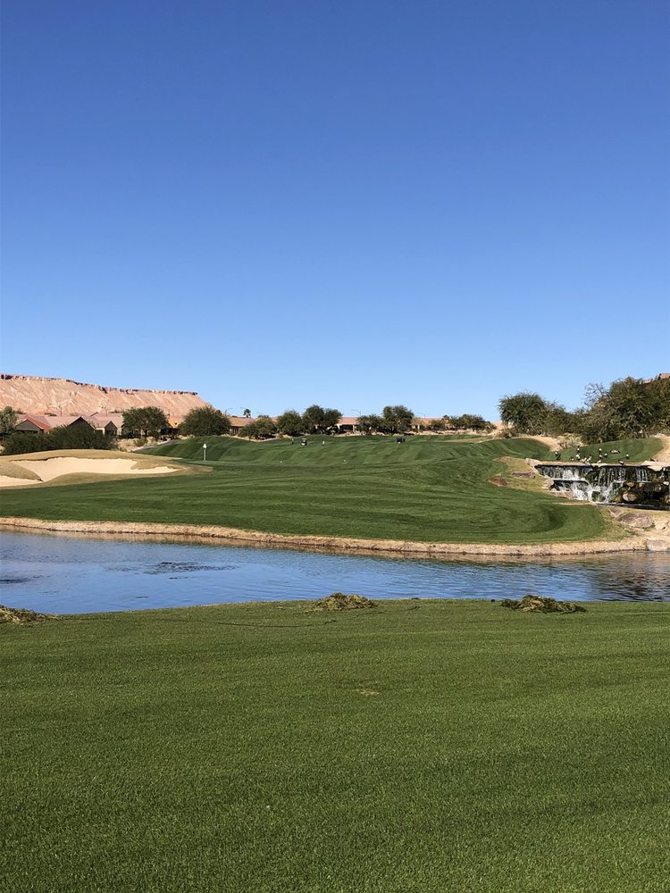 CONESTOGA GOLF CLUB Updated August 2024 18 Photos & 27 Reviews