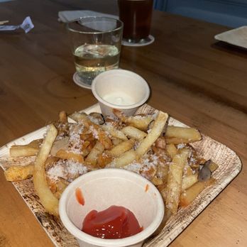 Biscayne Bay Brewing - Truffle Fries - Breweries Near Me - Miami, Florida Biscayne Bay Brewing - Truffle Fries - Breweries Near Me - Miami, Florida