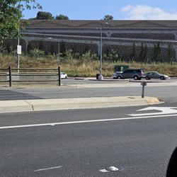 Val Verde Park And Ride - Parking lot nearly empty