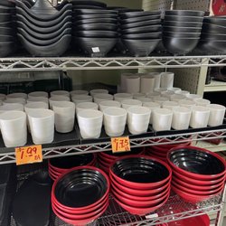 Chanco Houseware & Restaurant Supplies - These are actually but 5 get 1 free, I saw the same cups in a diff part of store, just no signage here when in front of store.
