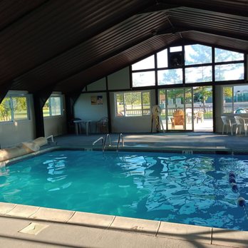 Adirondack Efficiencies - Pool - Hotels Near Me - Watertown, New York