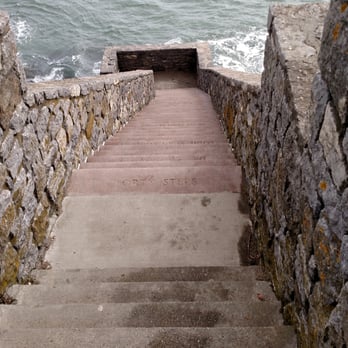 Cliff Walk - Forty Steps - Parks Near Me - Newport, Rhode Island
