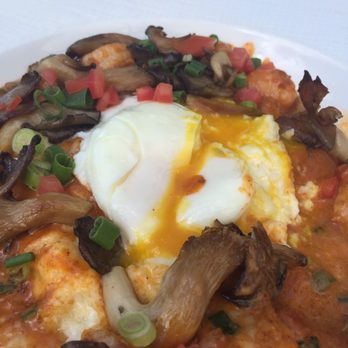 Topper's - Runny egg on the shrimps and grits - New American Near Me - Nantucket, Massachusetts