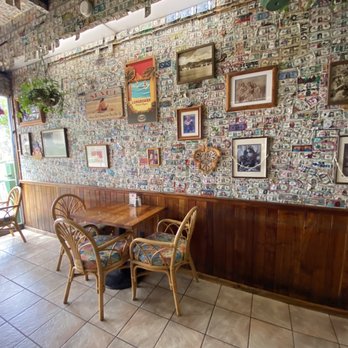 Dina's Sandwitch - Sandwiches Near Me - Kihei, Hawaii