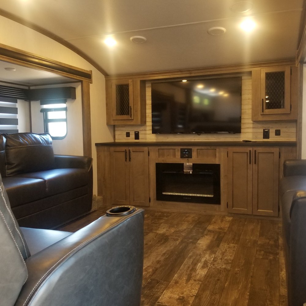 Camping World - Roseville - Upper living area - RV Dealers Near Me - Roseville, California Camping World - Roseville - Upper living area - RV Dealers Near Me - Roseville, California