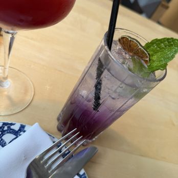 Ada's on the River - Mocktail - Seafood Near Me - Alexandria, Virginia