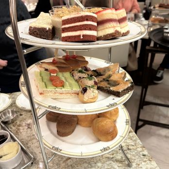Palm Court - Bread, sandwiches and desserts that goes with the tea. Unlimited. - Bars Near Me - Chicago, Illinois