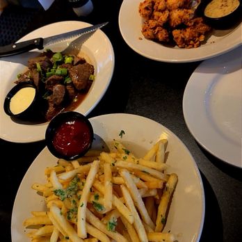 Echo Restaurant and Lounge - Truffle Fries Steak Tips Chicken Tenders - Italian Near Me - Brattleboro, Vermont Echo Restaurant and Lounge - Truffle Fries Steak Tips Chicken Tenders - Italian Near Me - Brattleboro, Vermont