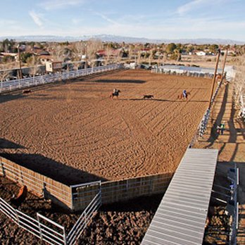 Pursley Ranch - Horseback Riding Near Me - Palmdale, California Pursley Ranch - Horseback Riding Near Me - Palmdale, California